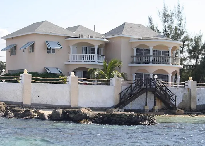 Original cottages Triplets On The Bay